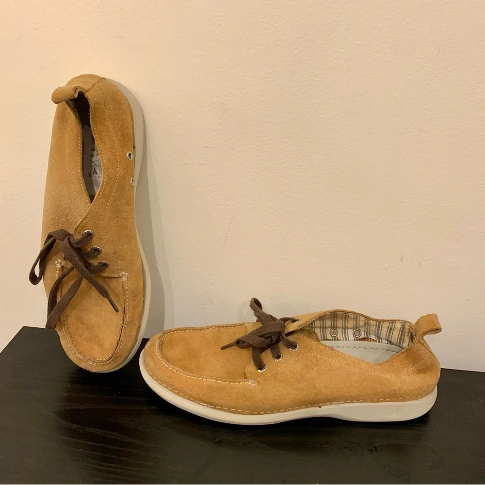 Sperry Suede Shoes - Light Brown